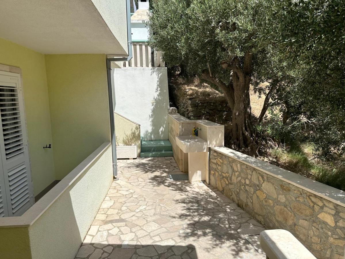 Apartment Jelic Duce Bagian luar foto